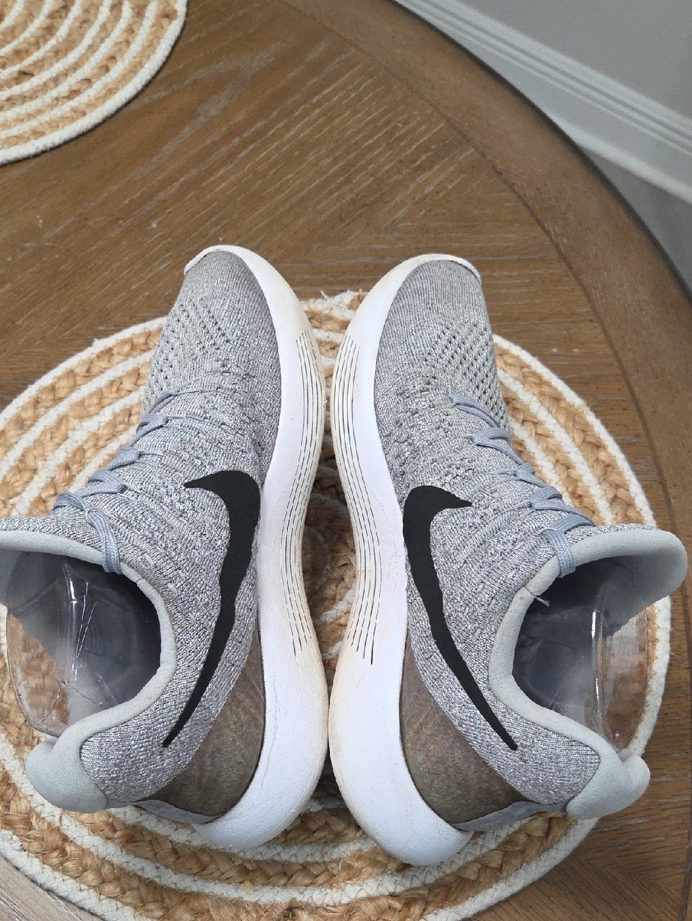 Nike Lunar Epic Low Flyknit 2 Womans Running Shoes, Size 11 - Picture 9 of 12